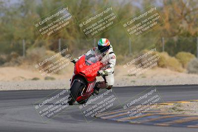 media/Nov-28-2022-Moto Forza (Mon) [[c5a51e62ca]]/C Group/Session 3 (Turn 2)/